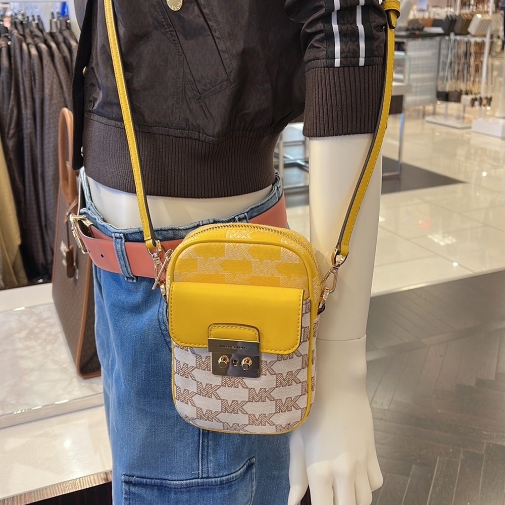 Michael Kors Sloan Editor Small Phone Logo Jacquard Crossbody
Butter Multi - Picture 9 of 16